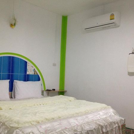 Jidapha Rooms Khlong Thom المظهر الخارجي الصورة