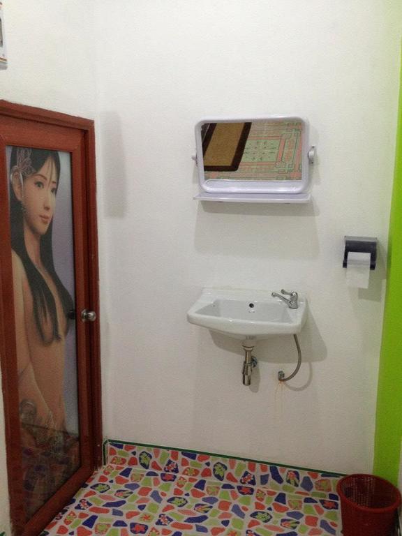 Jidapha Rooms Khlong Thom المظهر الخارجي الصورة
