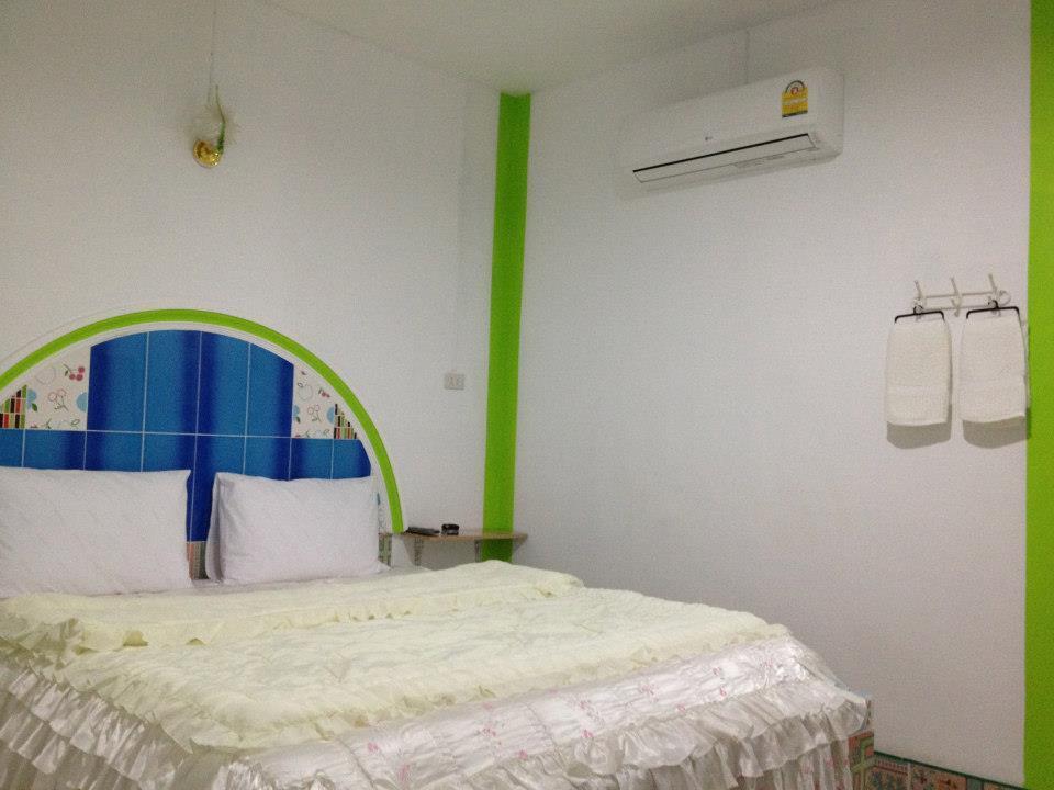 Jidapha Rooms Khlong Thom المظهر الخارجي الصورة