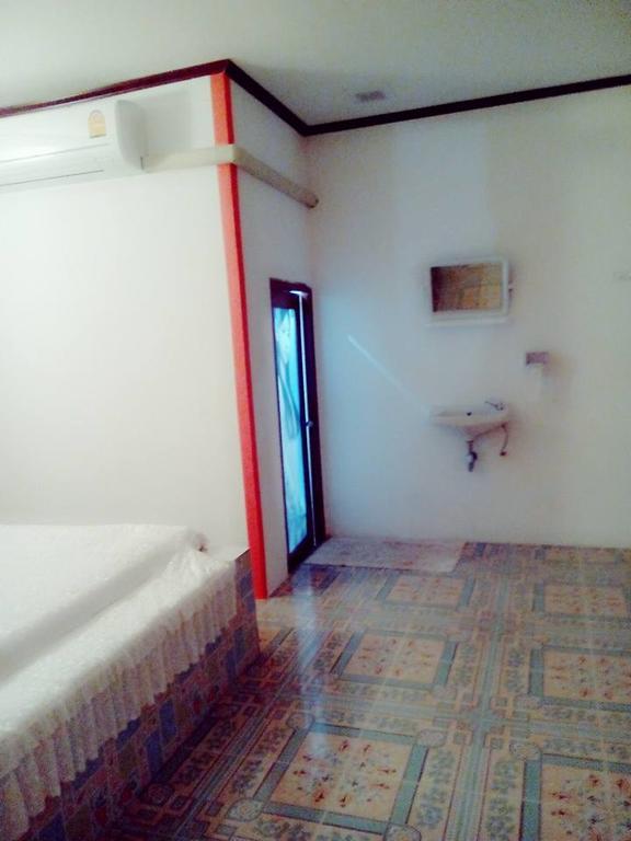 Jidapha Rooms Khlong Thom المظهر الخارجي الصورة